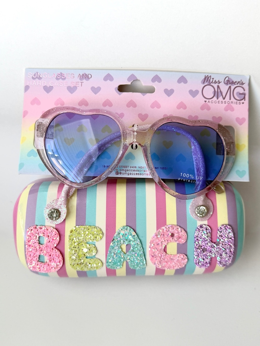 NWT OMG Accessories Kids’ Heart Sunglasses w/ Striped “BEACH” Hard Case